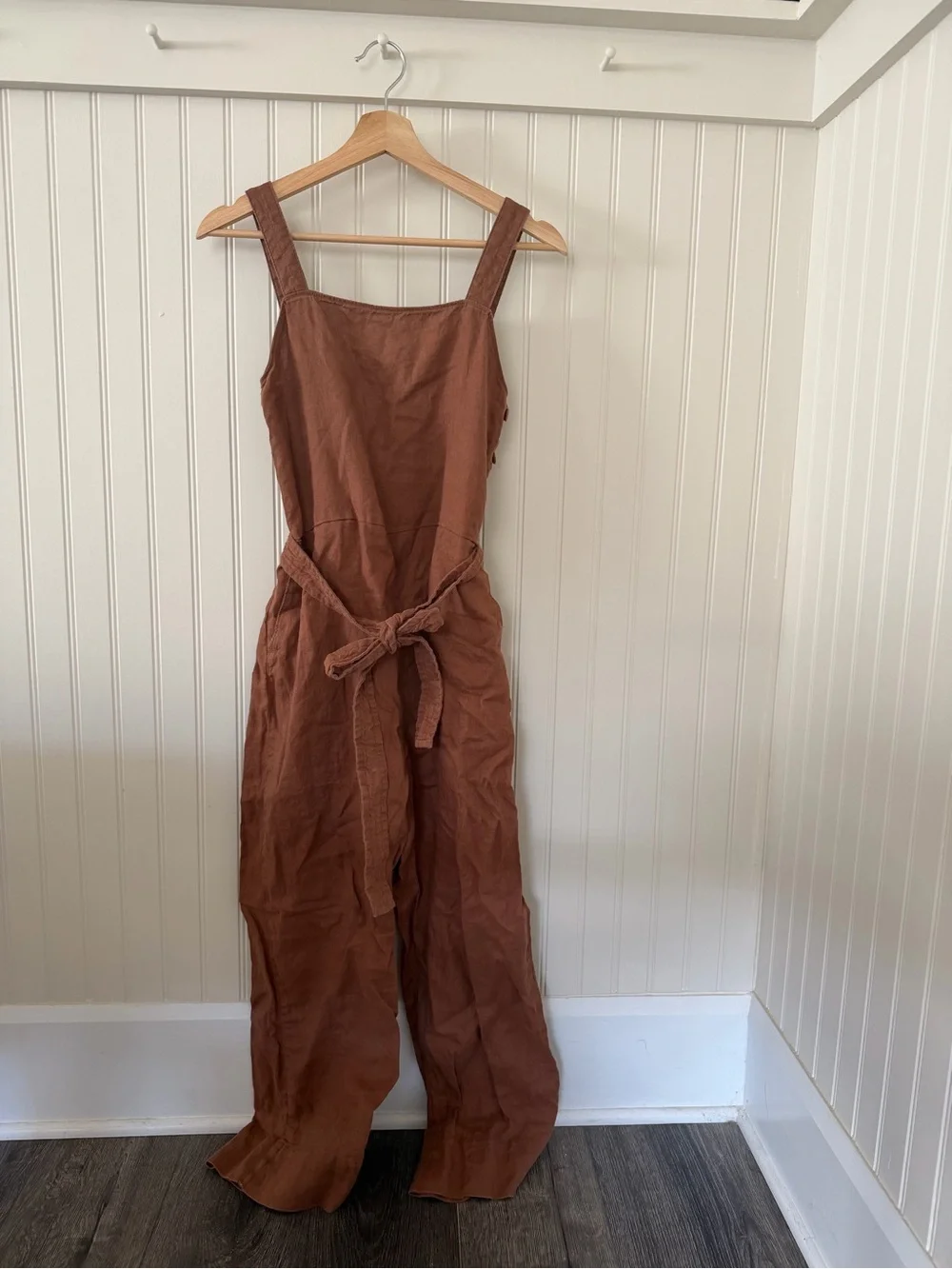 Everlane Linen Jumpsuit in Rust Brown with Tie Waist